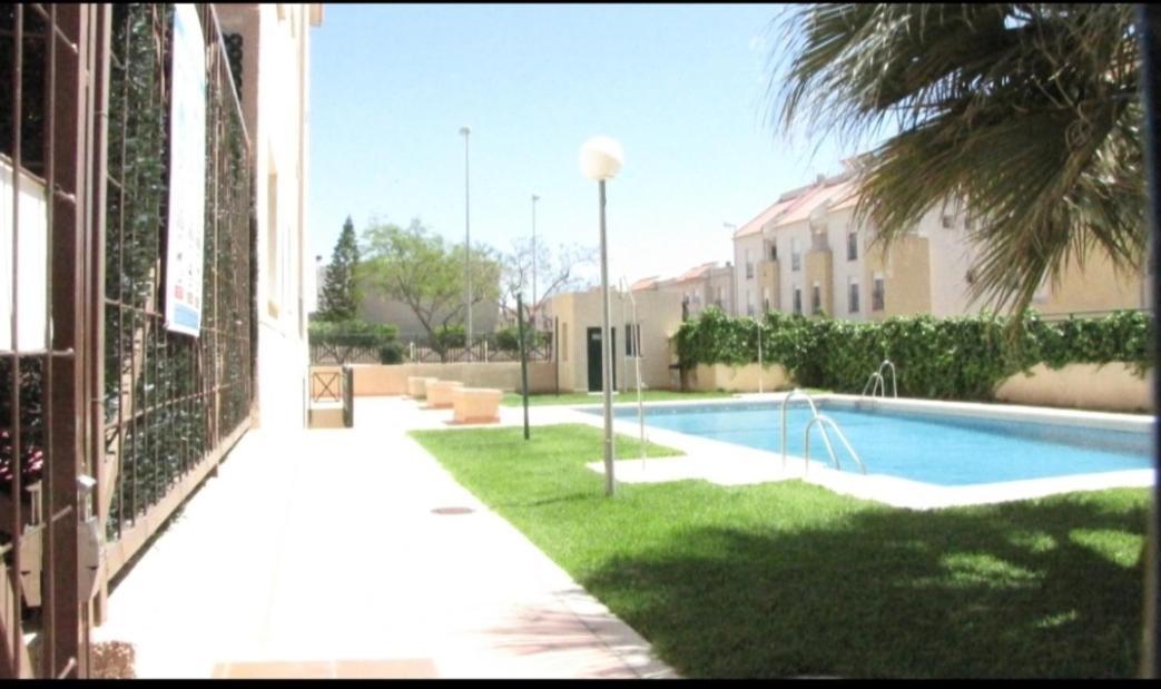 Apartamento En Aguadulce アルメリア エクステリア 写真
